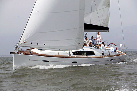 Benetau_Oceanis_40_zeilend3